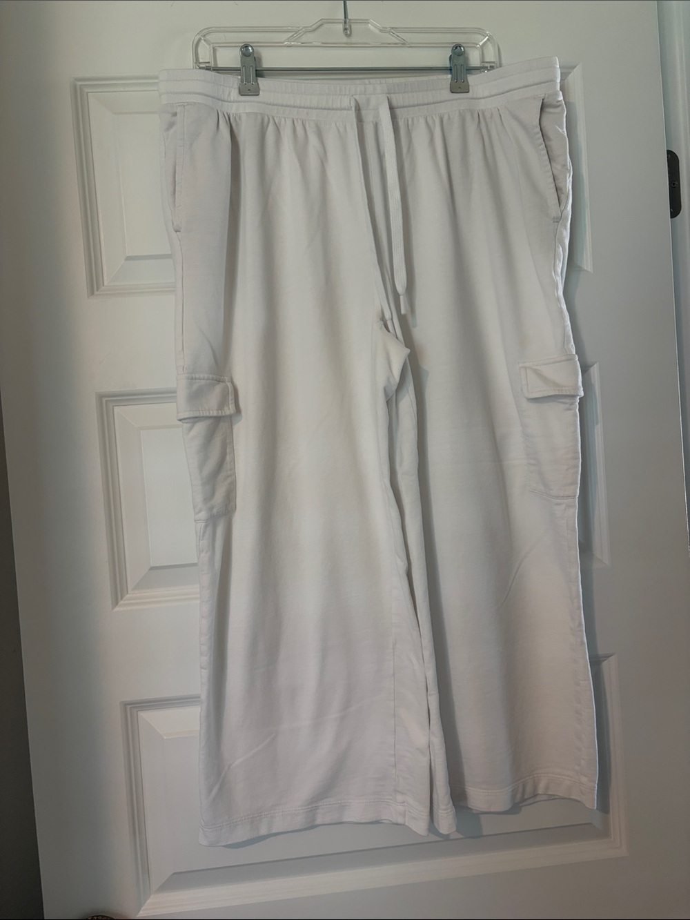 J Jill  White Cargo Sweatpants - Relaxed Fit